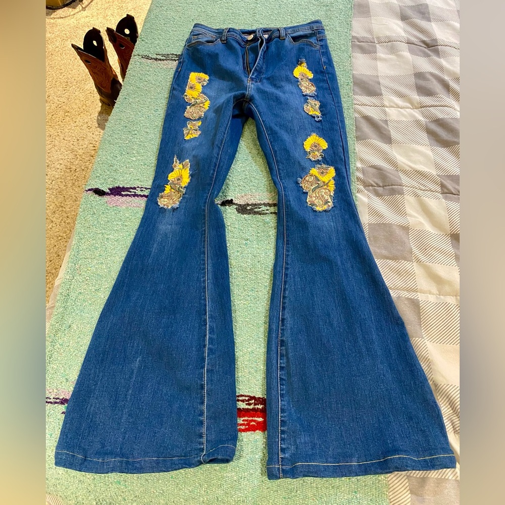 H&Y Fashion Paisley and Floral Embroidered Bell Bottom Blue Jeans